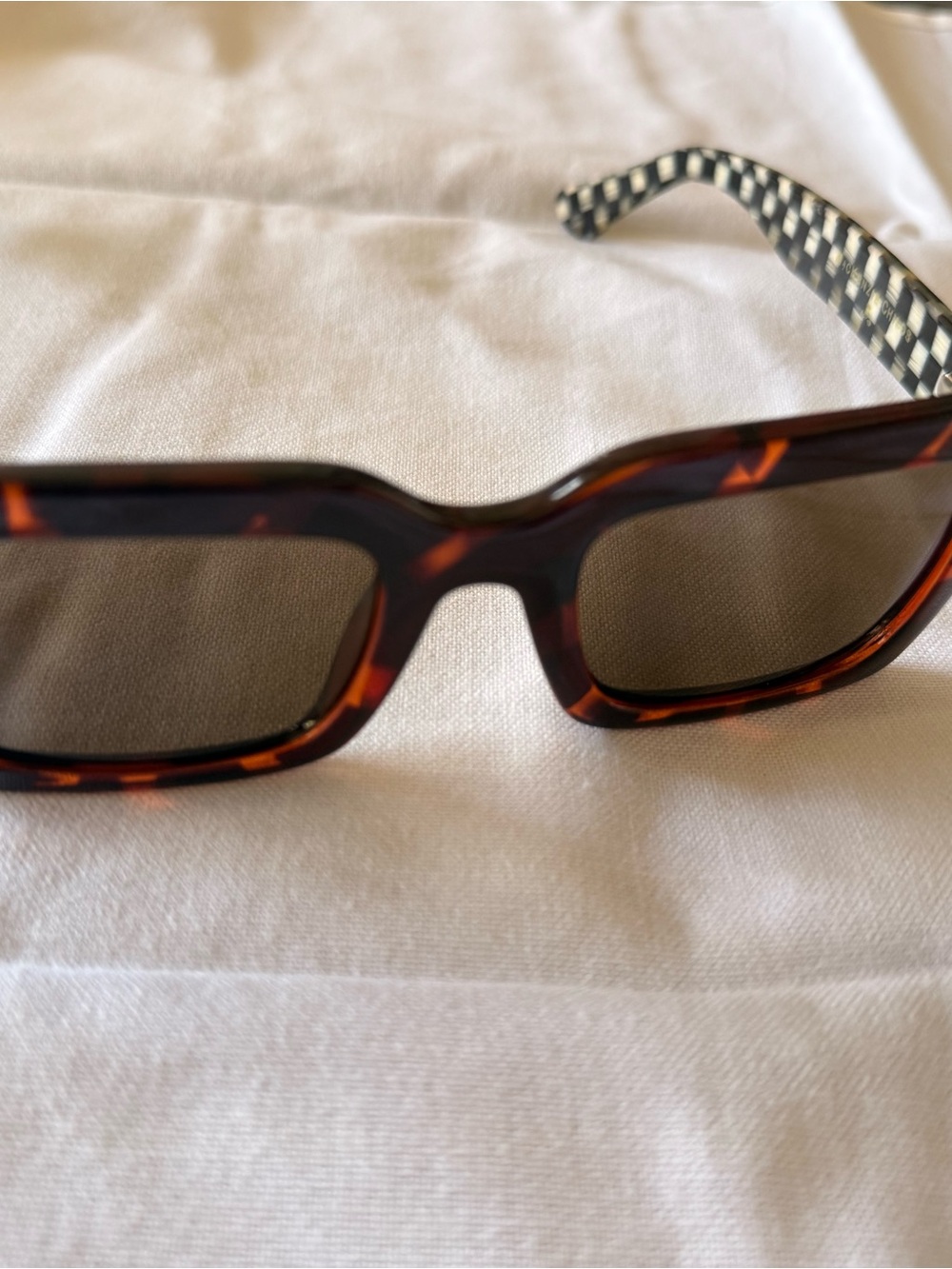 MacKenzie-Child’s Tortoiseshell Square Sunglasses - Brown Amber Lenses - Picture 6 of 6
